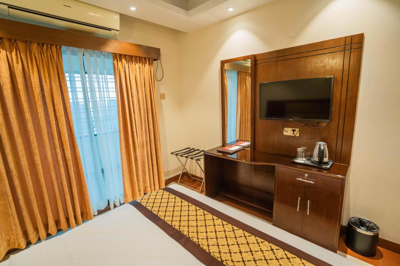 Central Inn ธากา ภายนอก รูปภาพ