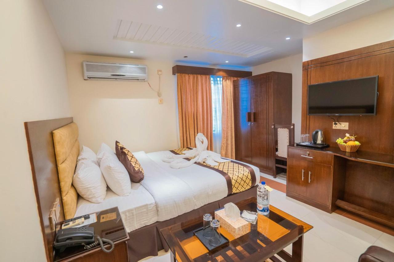 Central Inn ธากา ภายนอก รูปภาพ