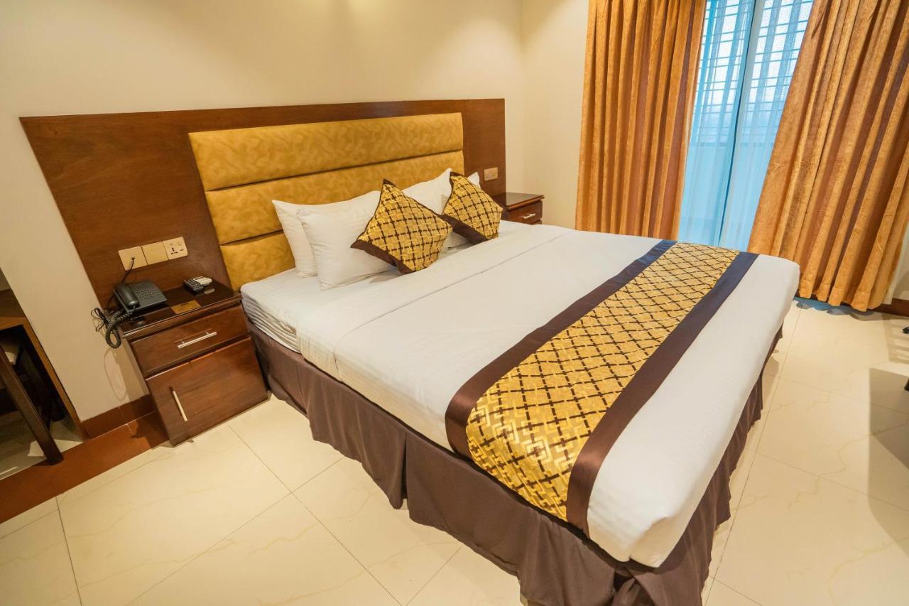 Central Inn ธากา ภายนอก รูปภาพ