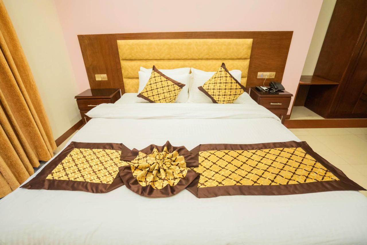 Central Inn ธากา ภายนอก รูปภาพ