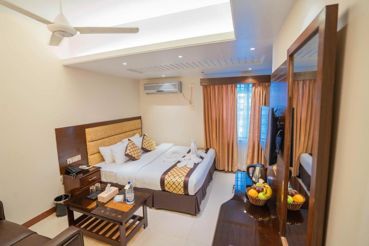Central Inn ธากา ภายนอก รูปภาพ